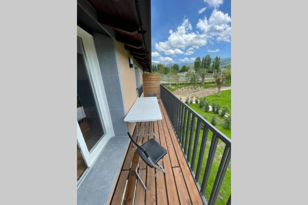 Ferienwohnung New Construction Penthouse With Pool And Wifi Osséja Exterior foto