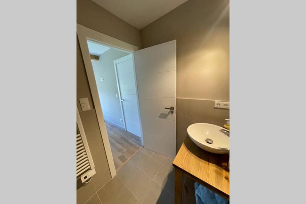Ferienwohnung New Construction Penthouse With Pool And Wifi Osséja Exterior foto